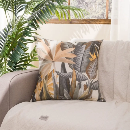 DSC 0000 1453 1100x1100 1