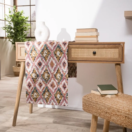 DSC 0000 684 1100x1100 1